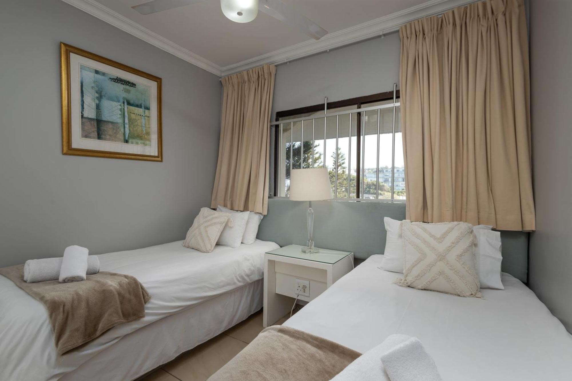803 Bermudas - By Stay In Umhlanga Durban Luaran gambar